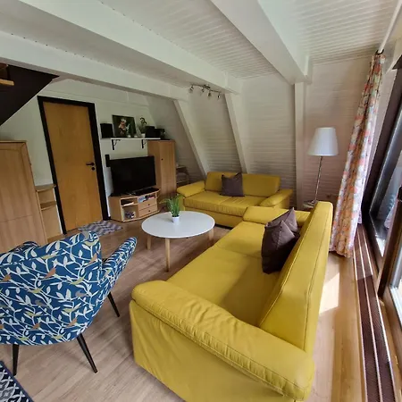 Holiday home Wooden Bungalow With A Terrace In A Wooded Area *