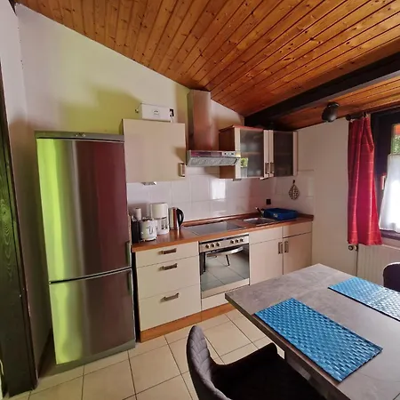 Holiday home Wooden Bungalow With A Terrace In A Wooded Area Berneburg