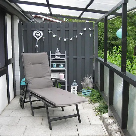 Holiday home Wooden Bungalow With A Terrace In A Wooded Area